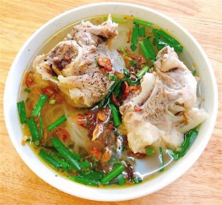  Bánh Canh Nam Ninh - Sự Kết Hợp Hoàn Mỹ Giữa Mềm Bỏng và Cay Nóng